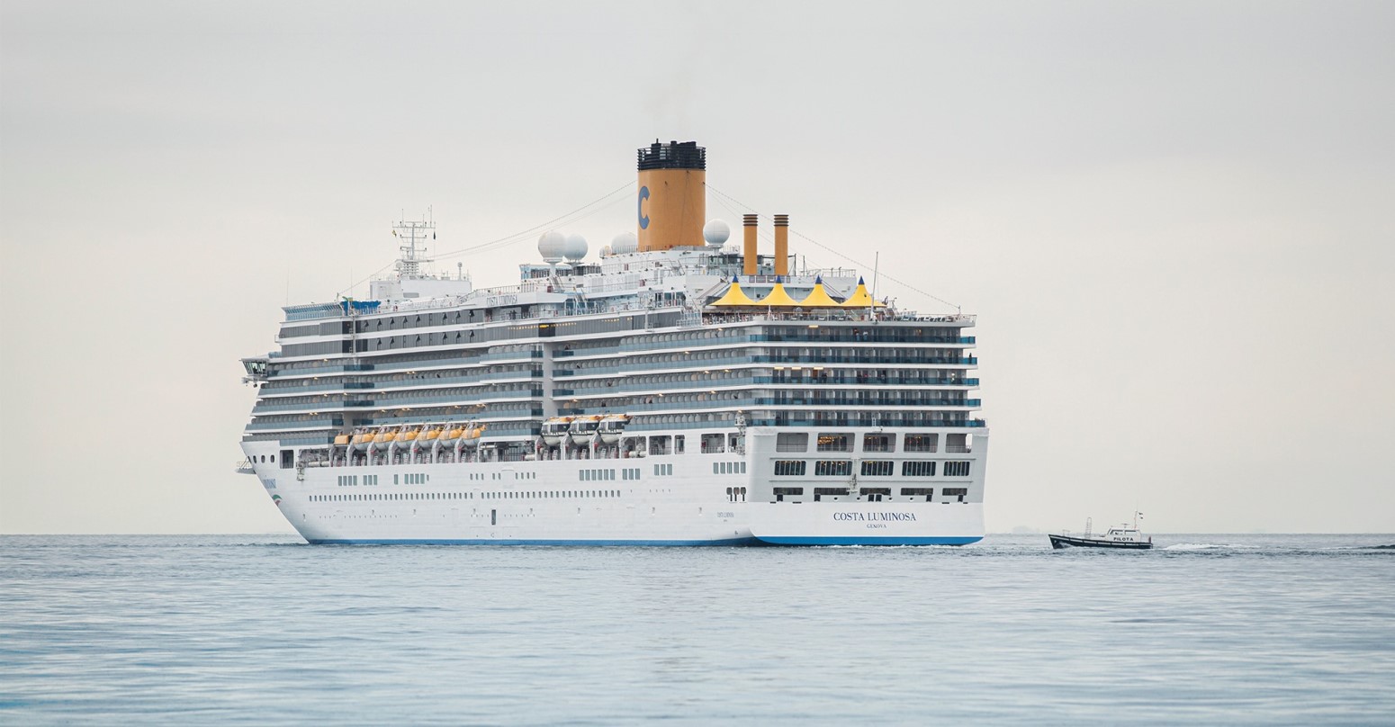 costa luminosa fin de año en el mediterraneo